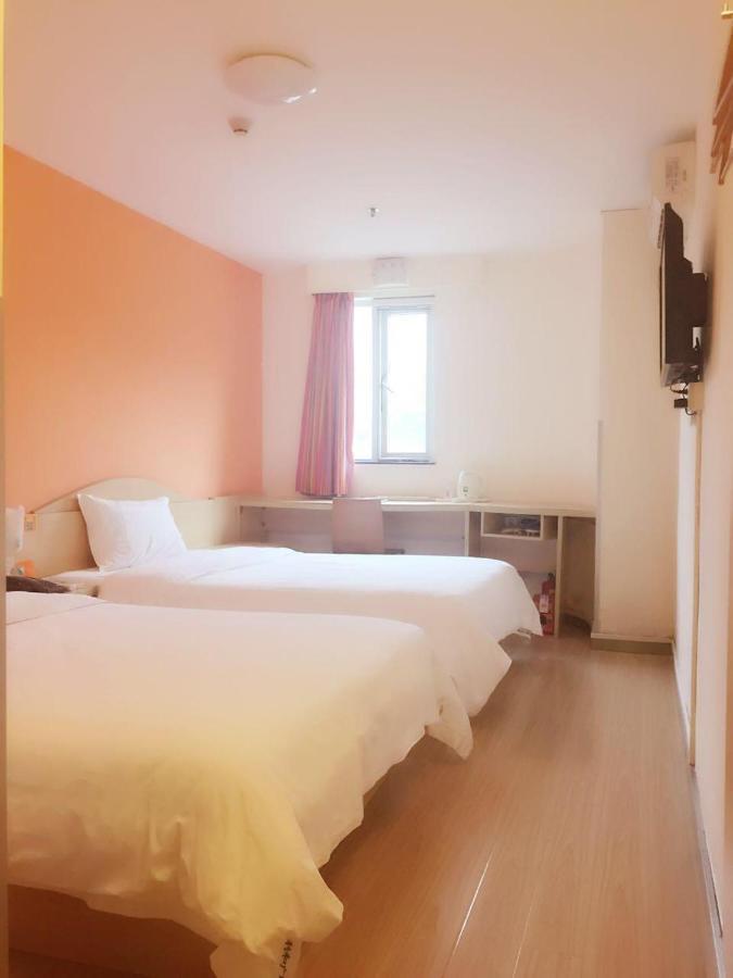 7Days Inn Zhongshan Li He Square Eksteriør billede